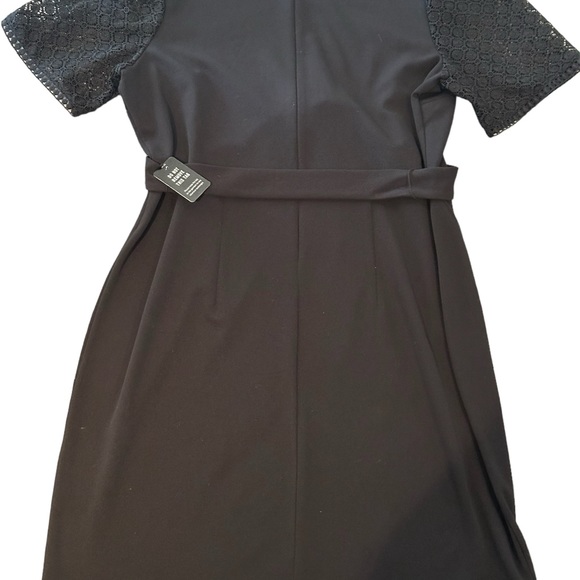 Express dress - Picture 2 of 6